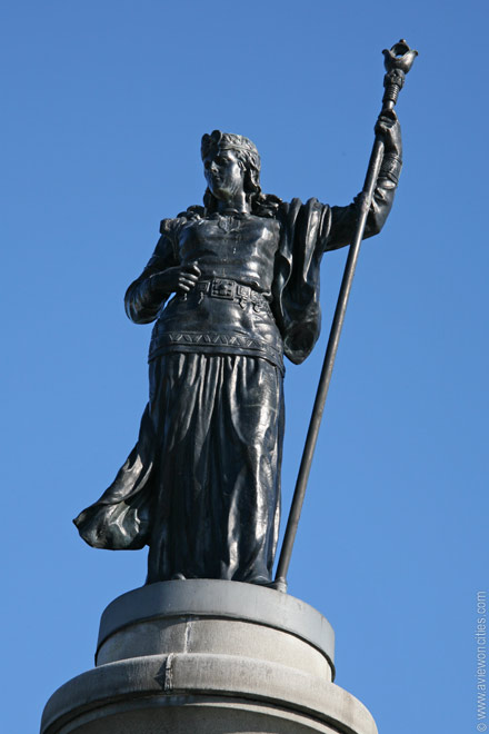 Frigga Statue