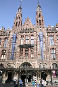 Magna Plaza Shopping Center, Amsterdam