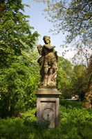 Amerika Statue in the Stadspark
