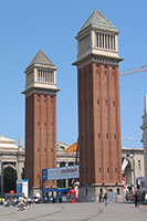 Venetian Towers, Plaça d'Espanya