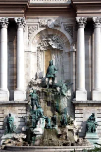 Matthias Fountain, Buda Castle