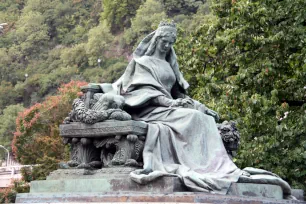 Elisabeth Monument, Budapest