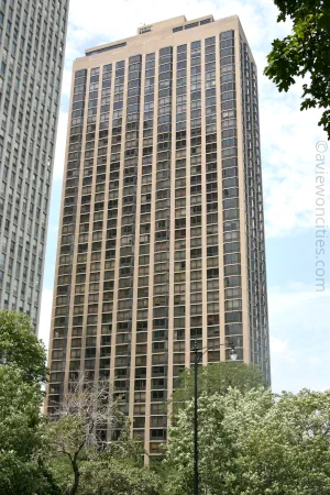 2650 North Lakeview, Chicago