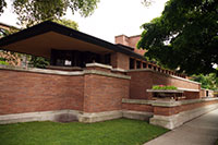 The overhangs on the Robie House in Chicago