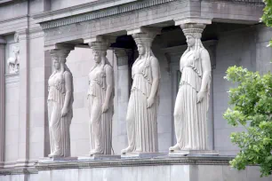 Caryatids on the Museum of Science and Industry in Chicago