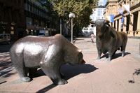 Bull and Bear statues in front of the stock exchange building in Frankfurt, Germany