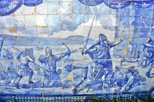 Azulejo panel showing Crusaders conquering Lisbon