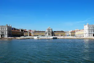 The palace square in Lisbon seen from the Tagus