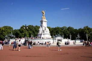 Queen Victoria Memorial, London