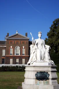 Statue of Queen Victoria, Kensington Palace, Kensington Gardens
