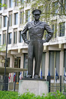 Dwight D. Eisenhower statue, Grosvenor Square, London