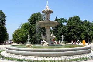 Fuente de la Alcachofa, a fountain at the Retiro Park
