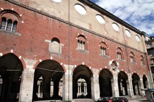 Palazzo della Ragione, Piazza Mercanti, Milan