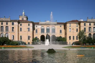 Palazzo Dugnani, Gardini Pubblici, Milan
