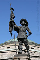 Statue of Paul Chomedey de Maisonneuve, Place d'Armes, Montreal