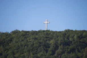 The Mount Royal Cross seen from the Plateau Mont-Royal in Montreal