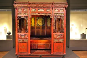 Chinese alcove bed in the Museum of Fine Arts, Montreal