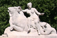 Woman sitting on a bull, Wittelsbach Fountain