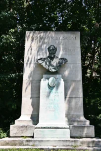Dr. Alexander J.C. Skene Memorial, Grand Army Plaza, Brooklyn, Grand Army Plaza, Brooklyn, New York