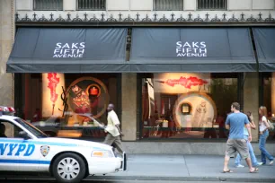Saks Fifth Avenue, New York