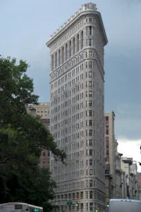 Front view of the Flatiron Building