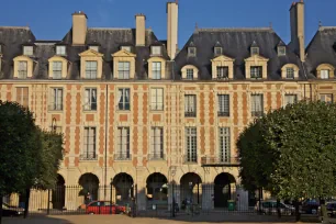 Masonry houses at the Place des Vosges in Paris