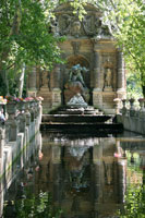 The basin of the Fontaine Médicis