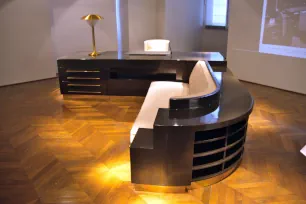 Office desk in the Musée des Arts Décoratifs in Paris