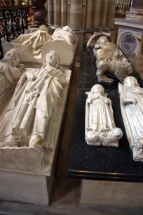 Medieval funerary statues in the Saint Denis Basilica