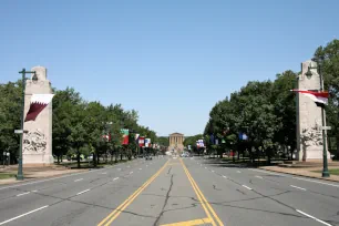 Benjamin Franklin Parkway towards the museum of Art, Philadelphia