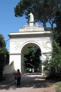 Arco di Settimio Severo, Villa Borghese