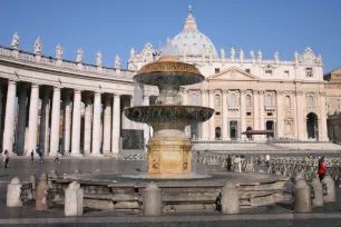 Fountain at St. Peter's Square, Rome
