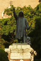Statue of Cola di Rienzo in front of the Santa Maria Maggiore in Rome