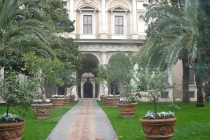 Garden of the Farnese Palace, Via Giulia