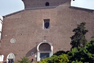 Front facade of the Santa Maria in Aracoeli in Rome