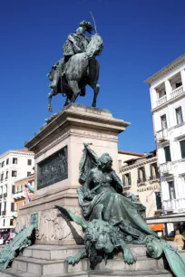 Vittorio Emmanuele II monument, Venice